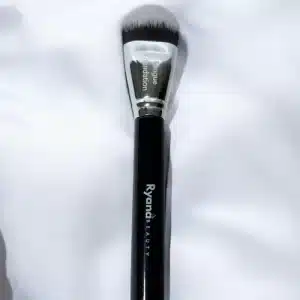 Foundation Brush 3